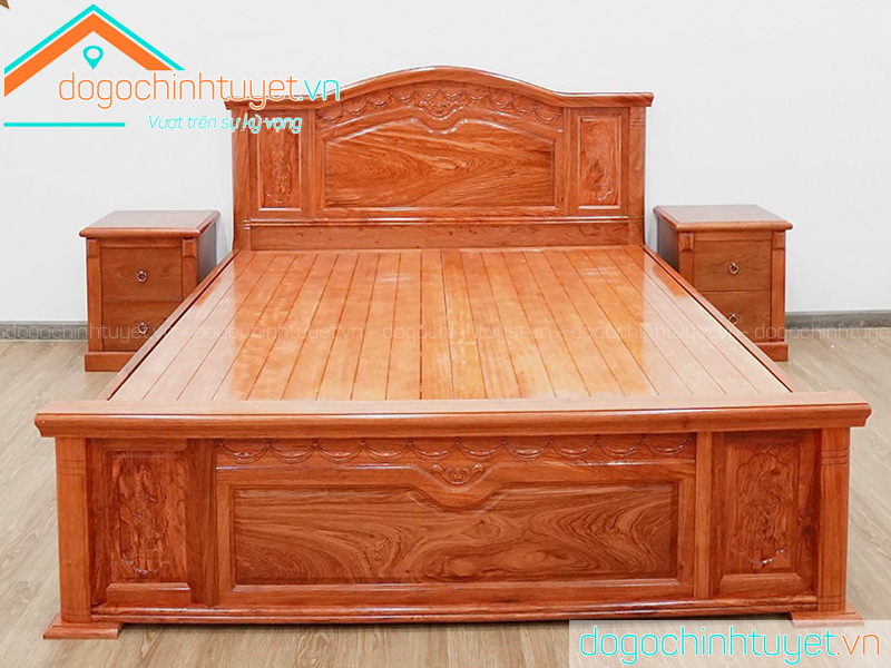 Giường gỗ Đinh Hương ở Thái Bình